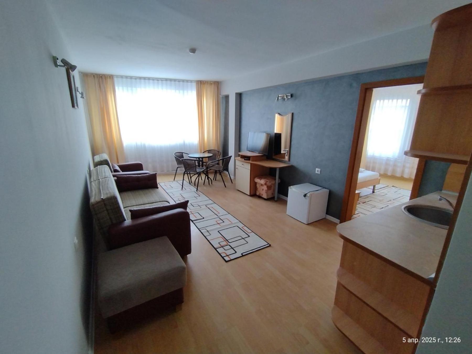 Family Hotel Coral Sozopol Ngoại thất bức ảnh